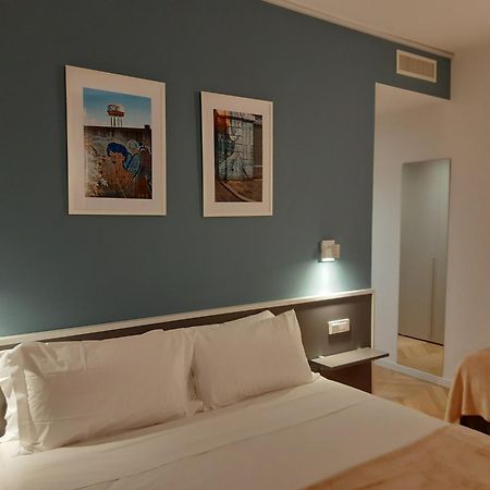 Mako Suites - Centro E Stazione Monza Dış mekan fotoğraf
