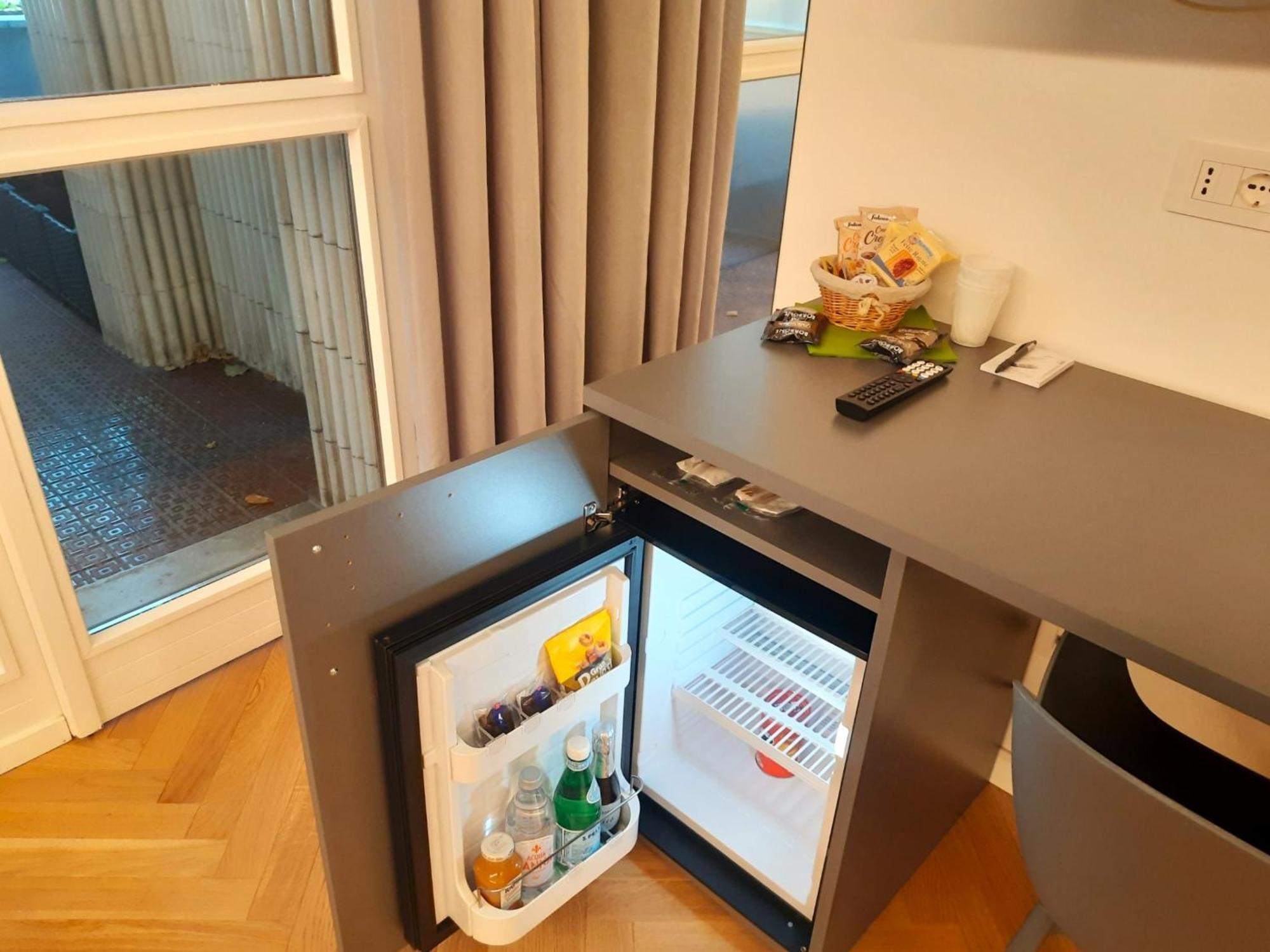 Mako Suites - Centro E Stazione Monza Dış mekan fotoğraf